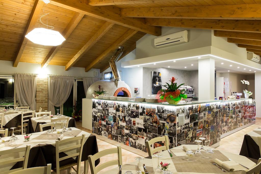 Locanda Borgognina Lucrezia Εξωτερικό φωτογραφία